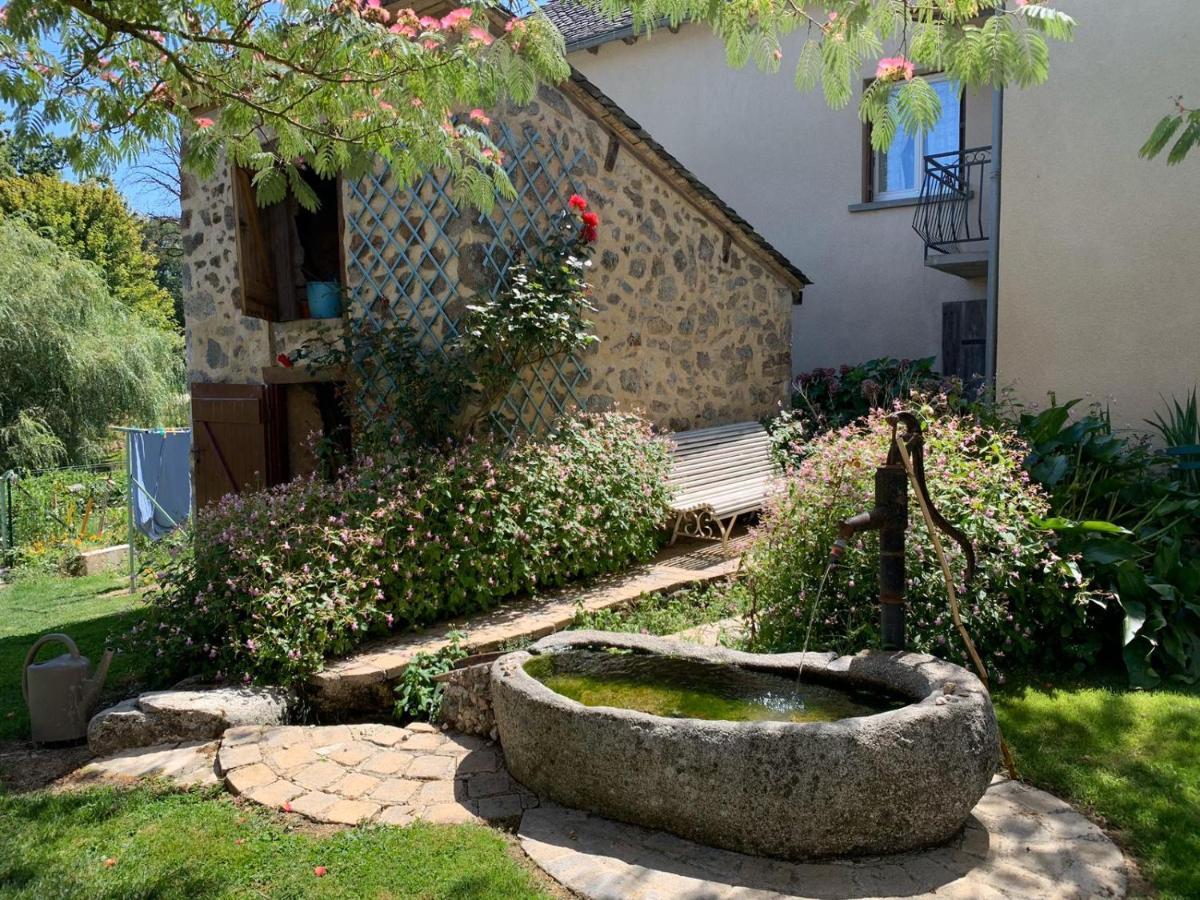 La Maison Rouzies La Bastide-l'Eveque Exteriör bild